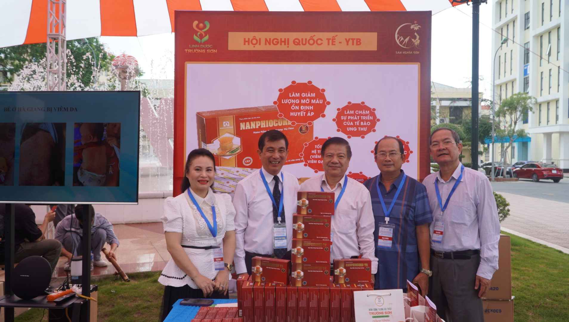 Sâm Ngọc Linh Tân Nghĩa Sơn tham gia Hội nghị quốc tế YTB